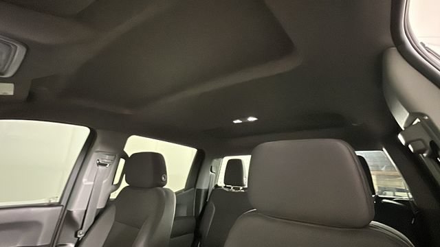 Used 2026 Chevrolet Silverado 1500 Custom AWD/4WD image 12