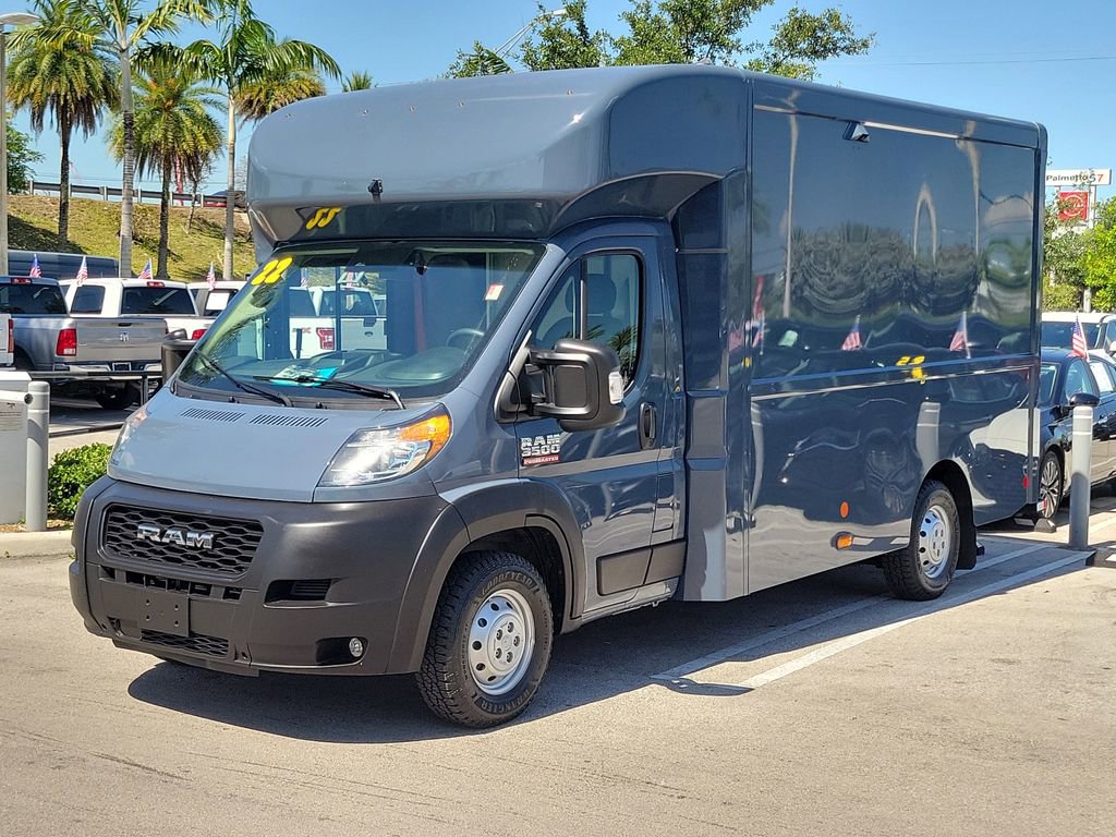 Used 2022 RAM ProMaster 3500 w/ Fleet Safety Group FWD image 3