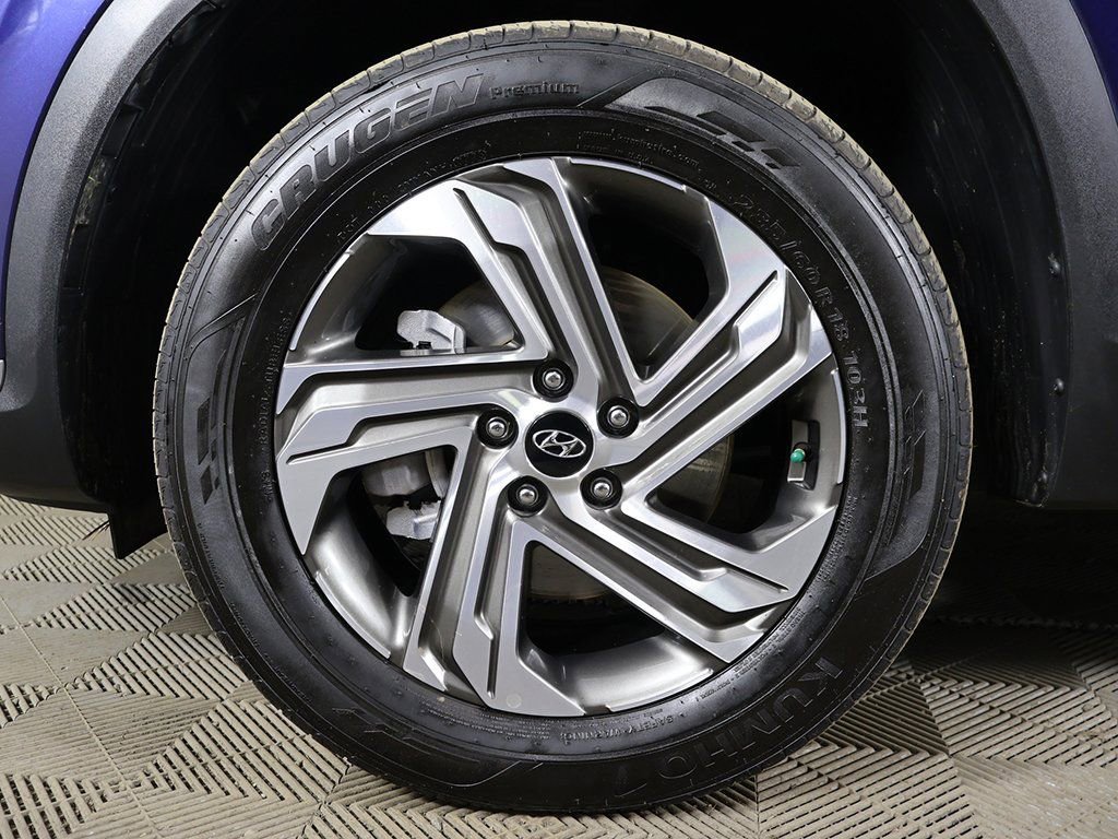 Certified 2023 Hyundai Santa Fe SEL image 18