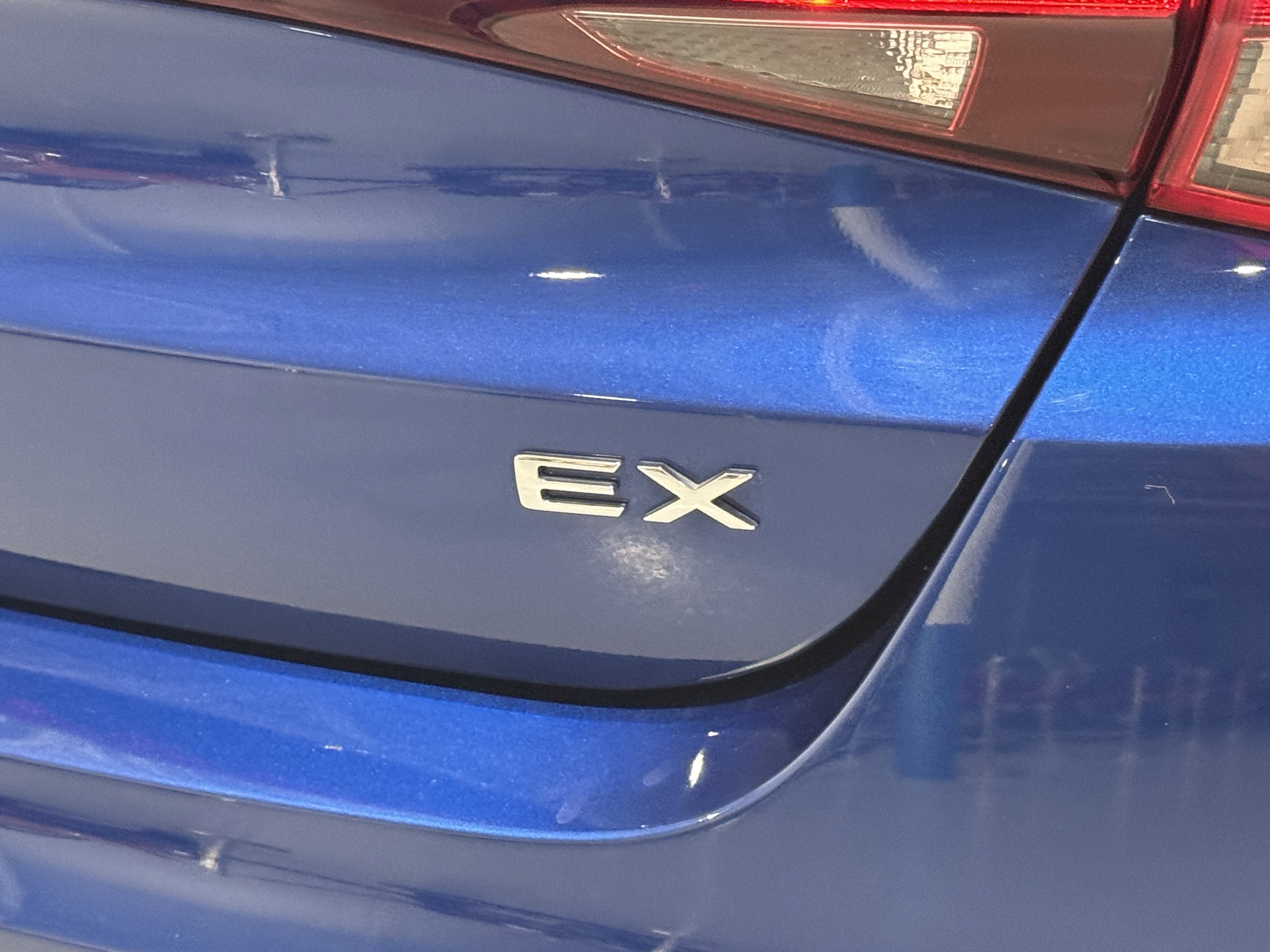 Used 2021 Kia K5 EX image 43