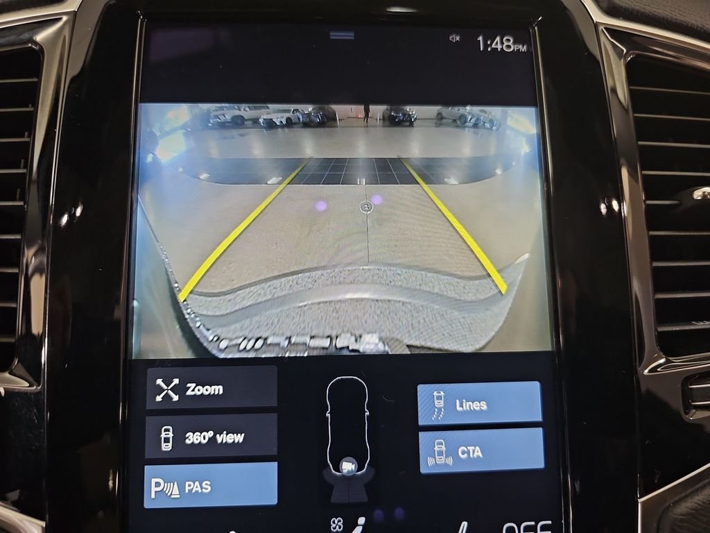 Used 2016 Volvo XC90 T6 Momentum AWD/4WD image 26