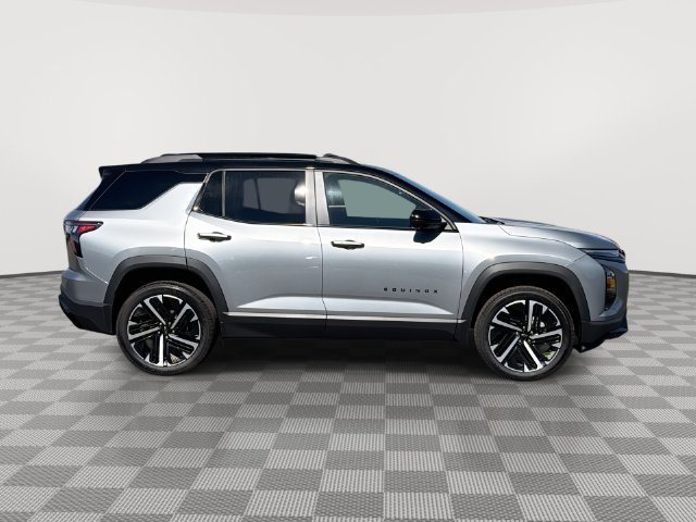New 2027 Chevrolet Equinox RS w/ Safety and Technology Package AWD/4WD image 16