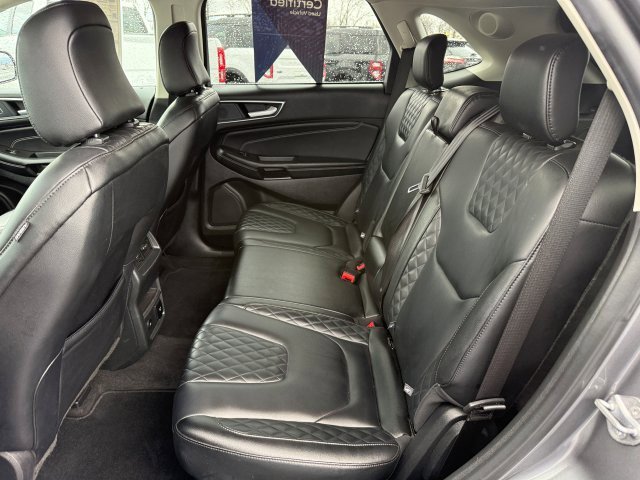 Certified 2024 Ford Edge Titanium AWD/4WD image 18