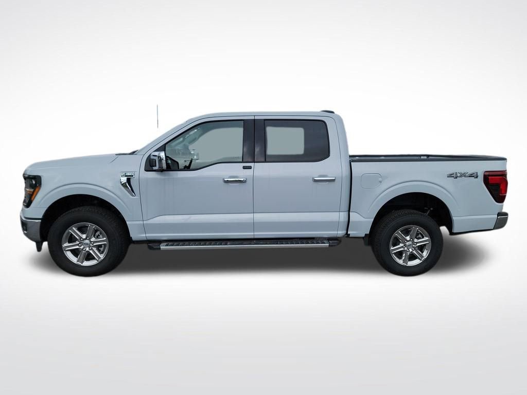 New 2025 Ford F150 XLT w/ Equipment Group 302A MID image 2