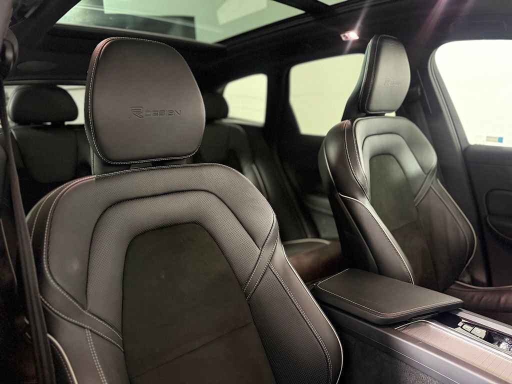 Used 2019 Volvo XC60 T5 R-Design AWD/4WD image 27