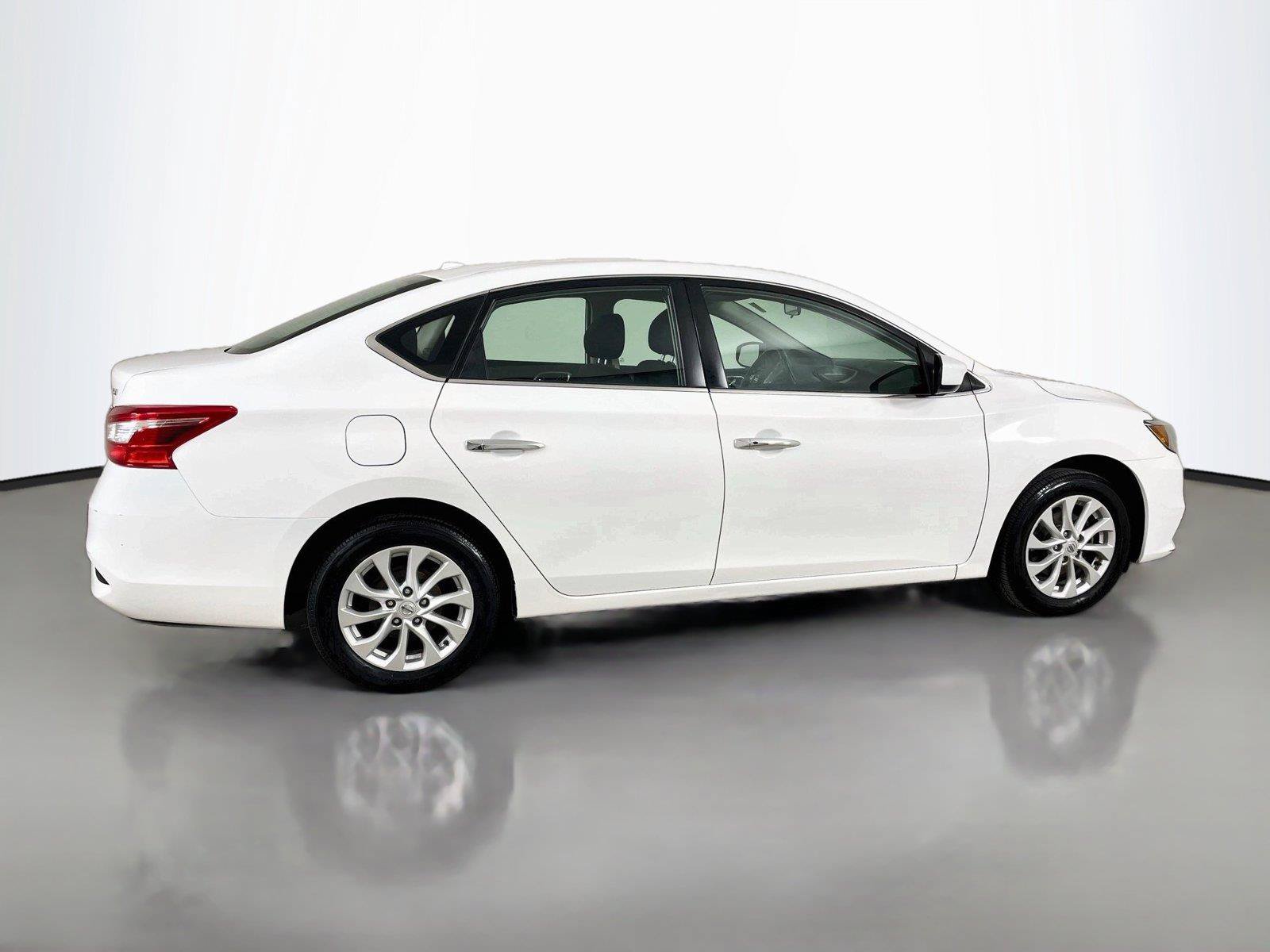 Used 2019 Nissan Sentra SV FWD image 16