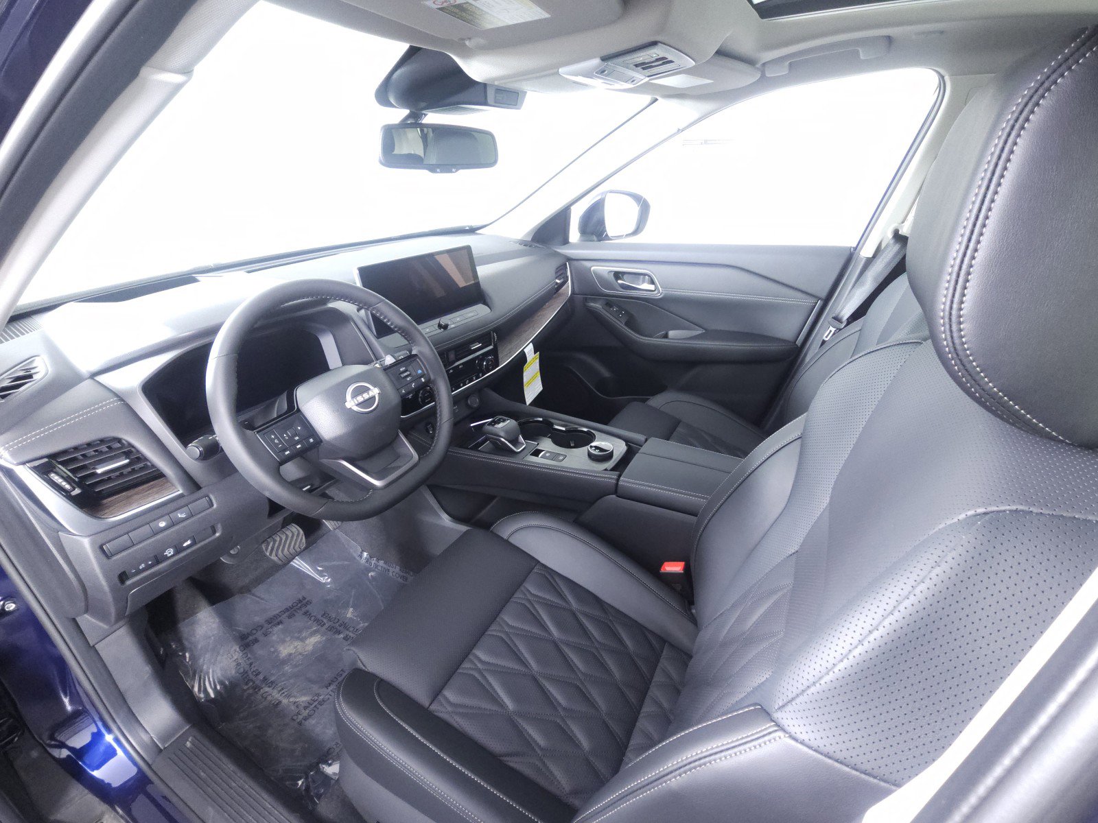 New 2026 Nissan Rogue Platinum image 25