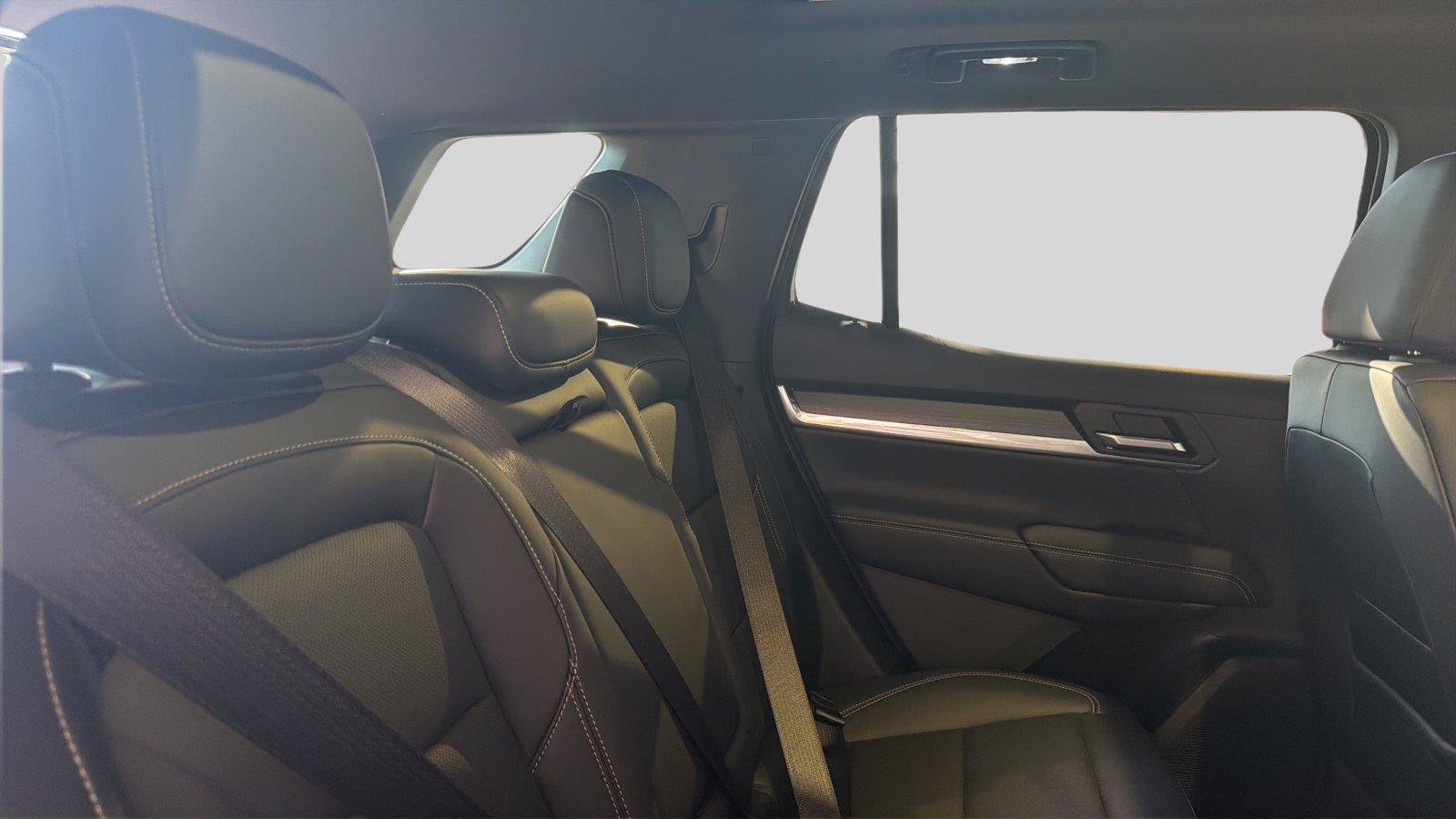 New 2027 GMC Terrain Elevation w/ Elevation Premium Package AWD/4WD image 21