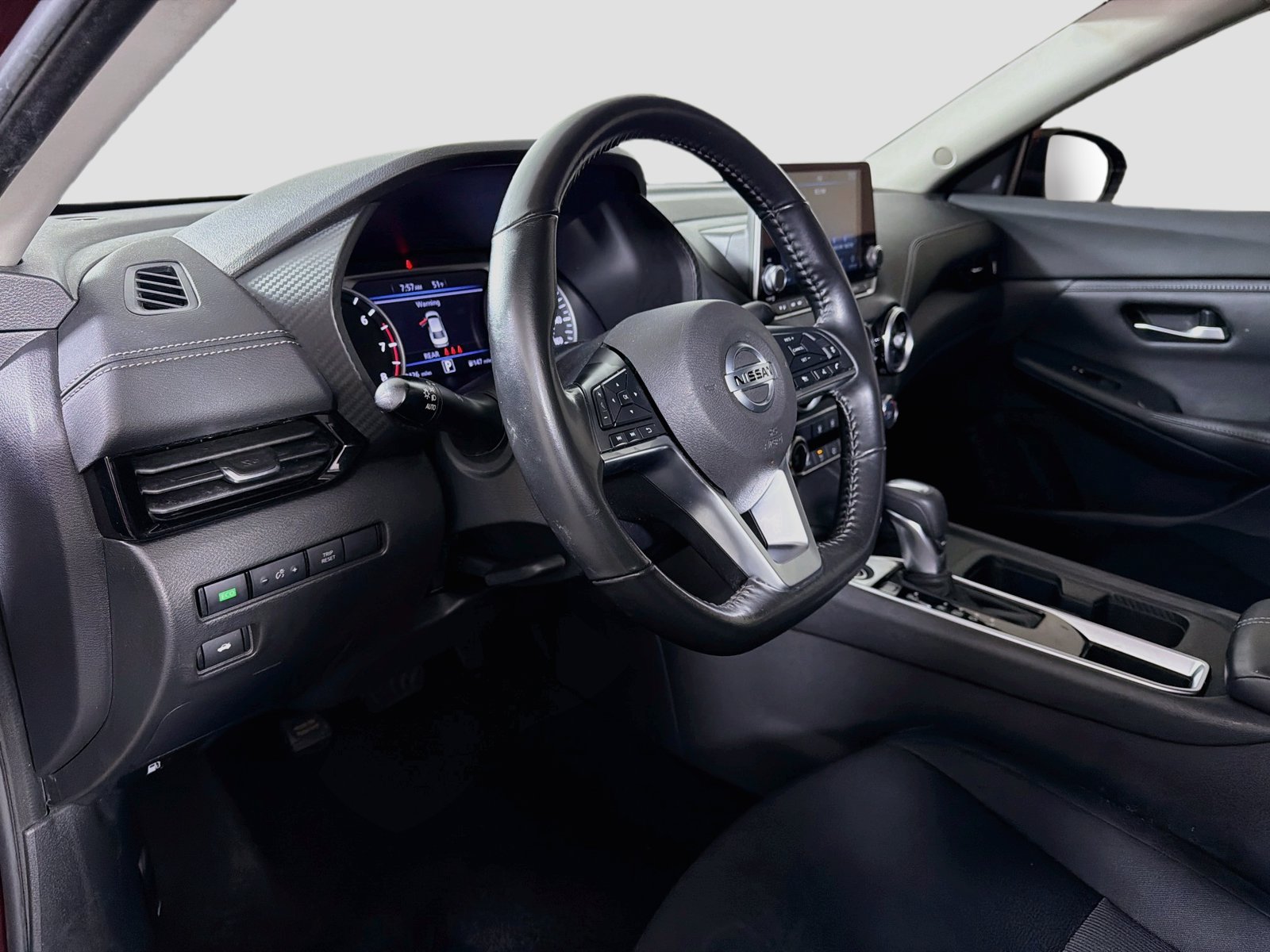 Used 2022 Nissan Sentra SV FWD image 10