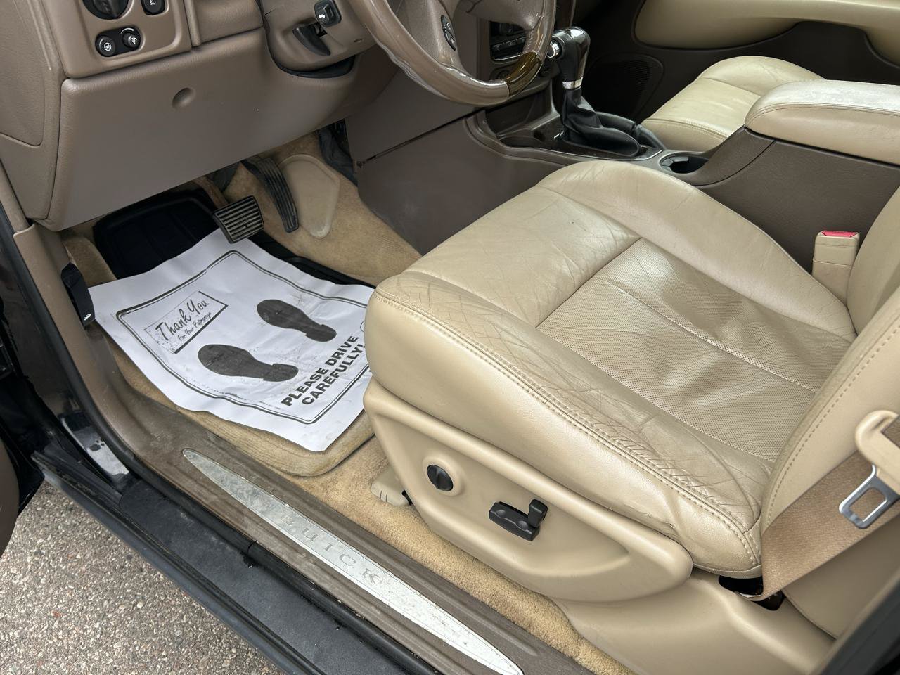Used 2005 Buick Rainier CXL AWD/4WD image 10