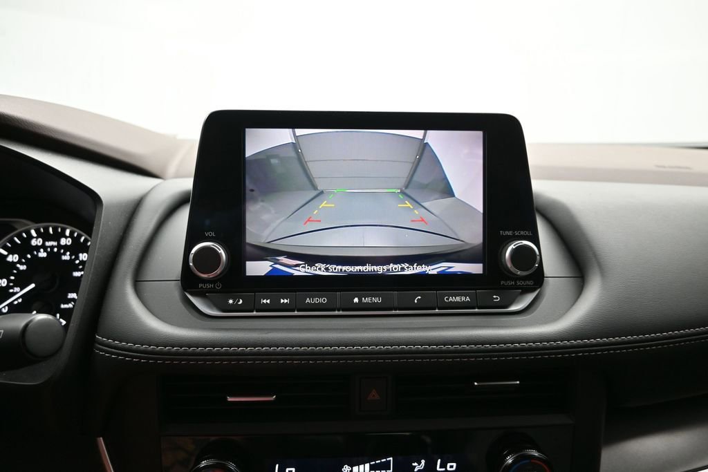 Certified 2023 Nissan Rogue SV FWD image 16