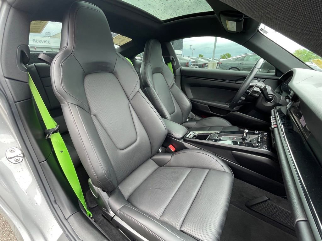 Used 2023 Porsche 911 Carrera T RWD image 30