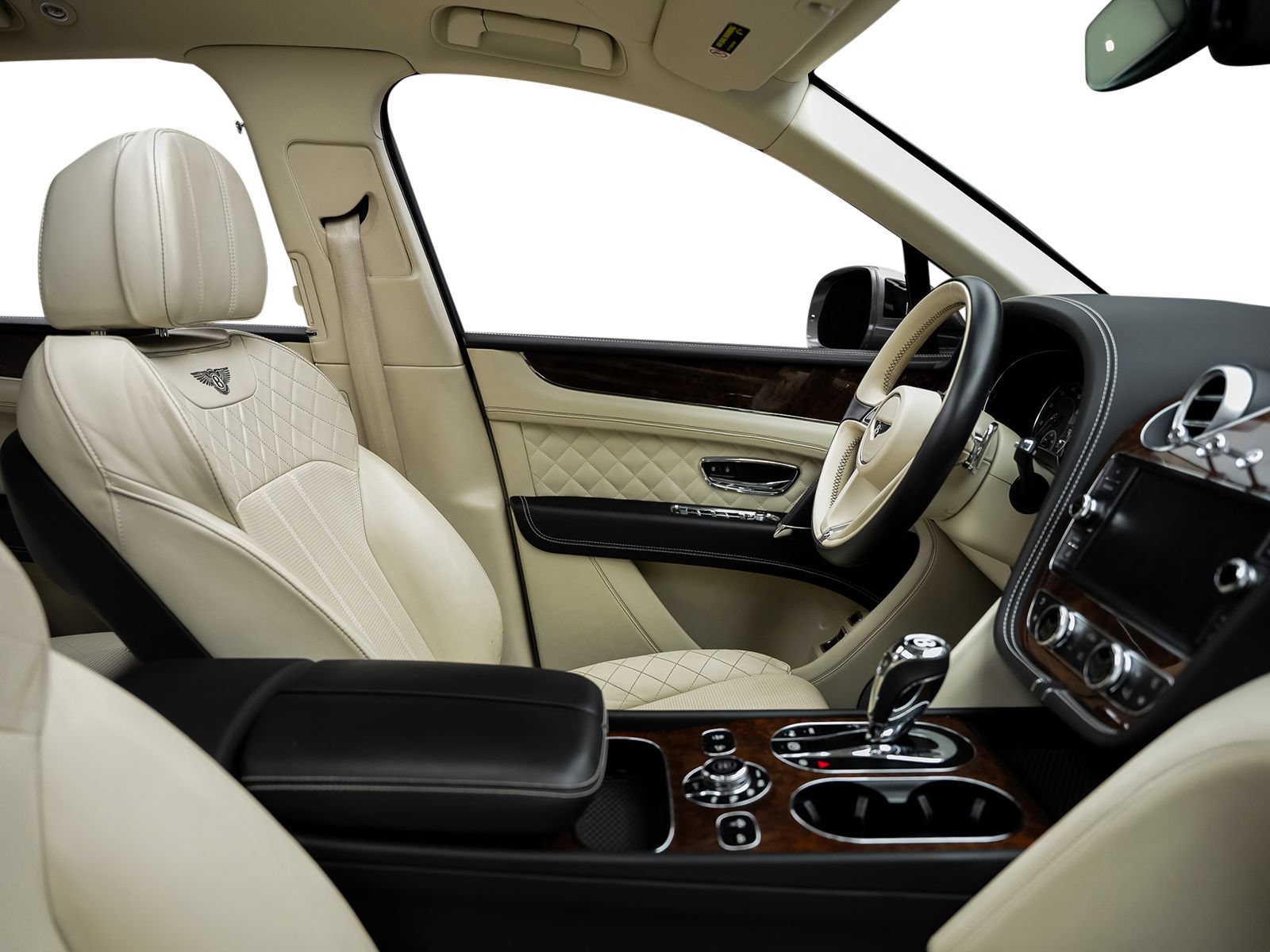 Used 2018 Bentley Bentayga AWD/4WD image 56