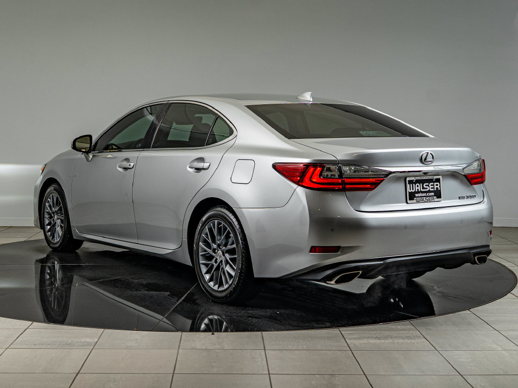 Used 2018 Lexus ES 350 w/ Premier Package FWD image 7