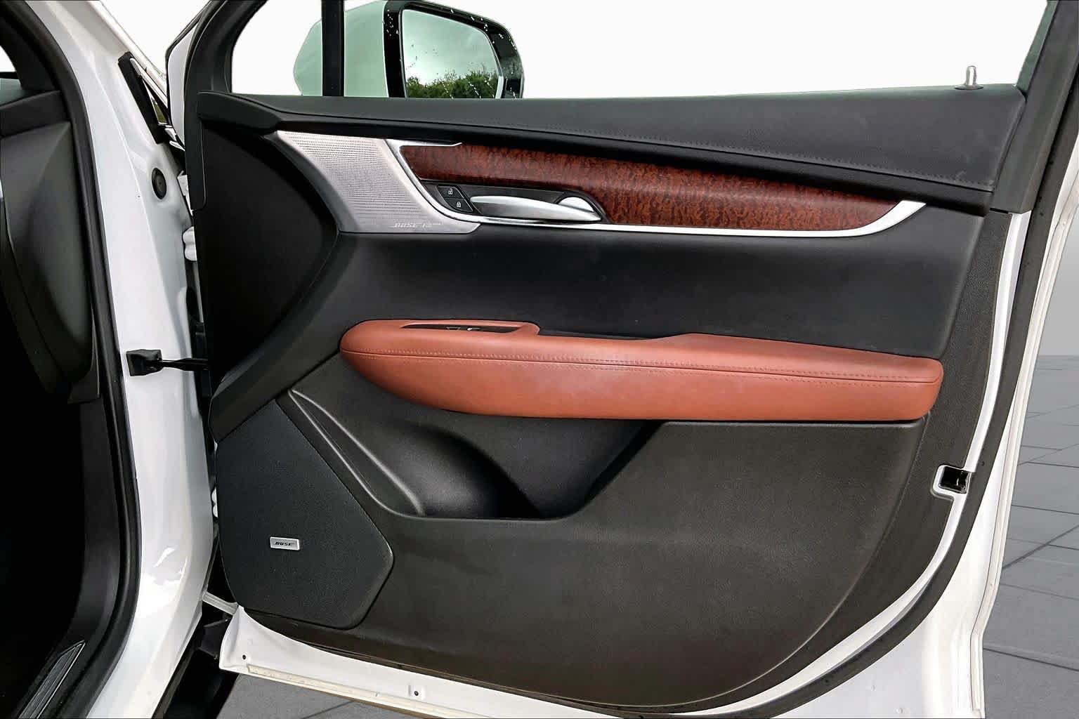 Used 2023 Cadillac XT5 Premium Luxury FWD image 23
