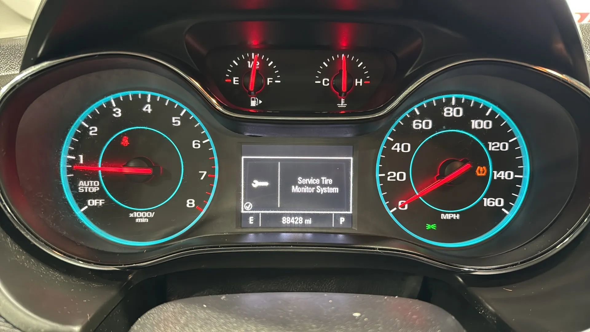 Used 2018 Chevrolet Cruze LS image 14