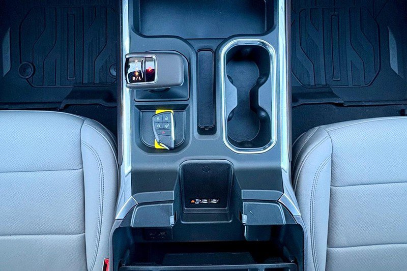 New 2026 GMC Sierra 1500 SLT w/ SLT Premium Plus Package image 14