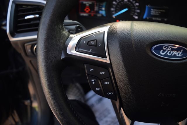 Used 2022 Ford Edge SEL w/ Convenience Package AWD/4WD image 6