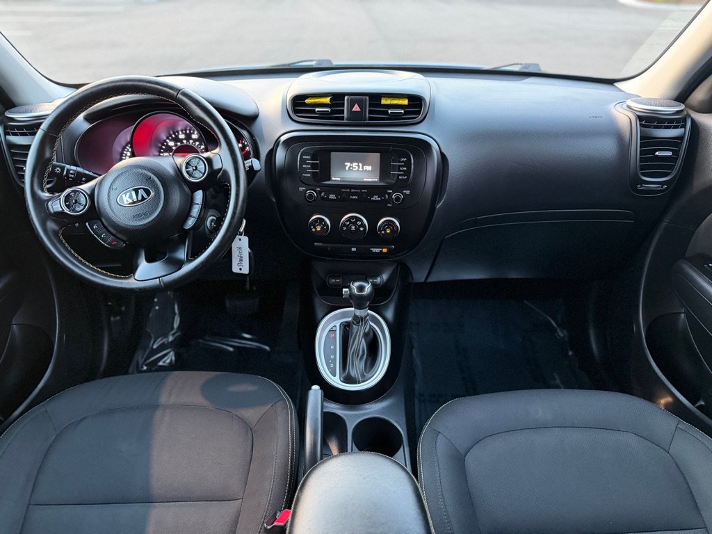 Used 2016 Kia Soul + w/ Designer's Package FWD image 17