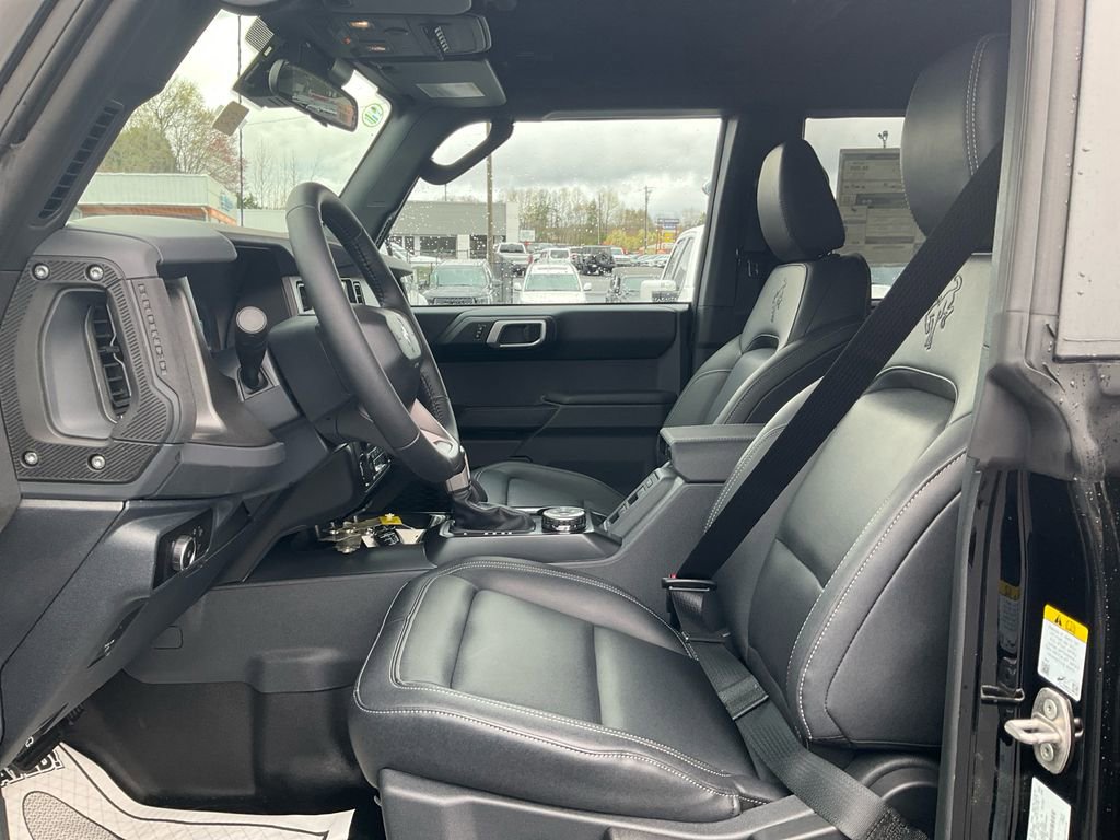 New 2026 Ford Bronco Badlands AWD/4WD image 16