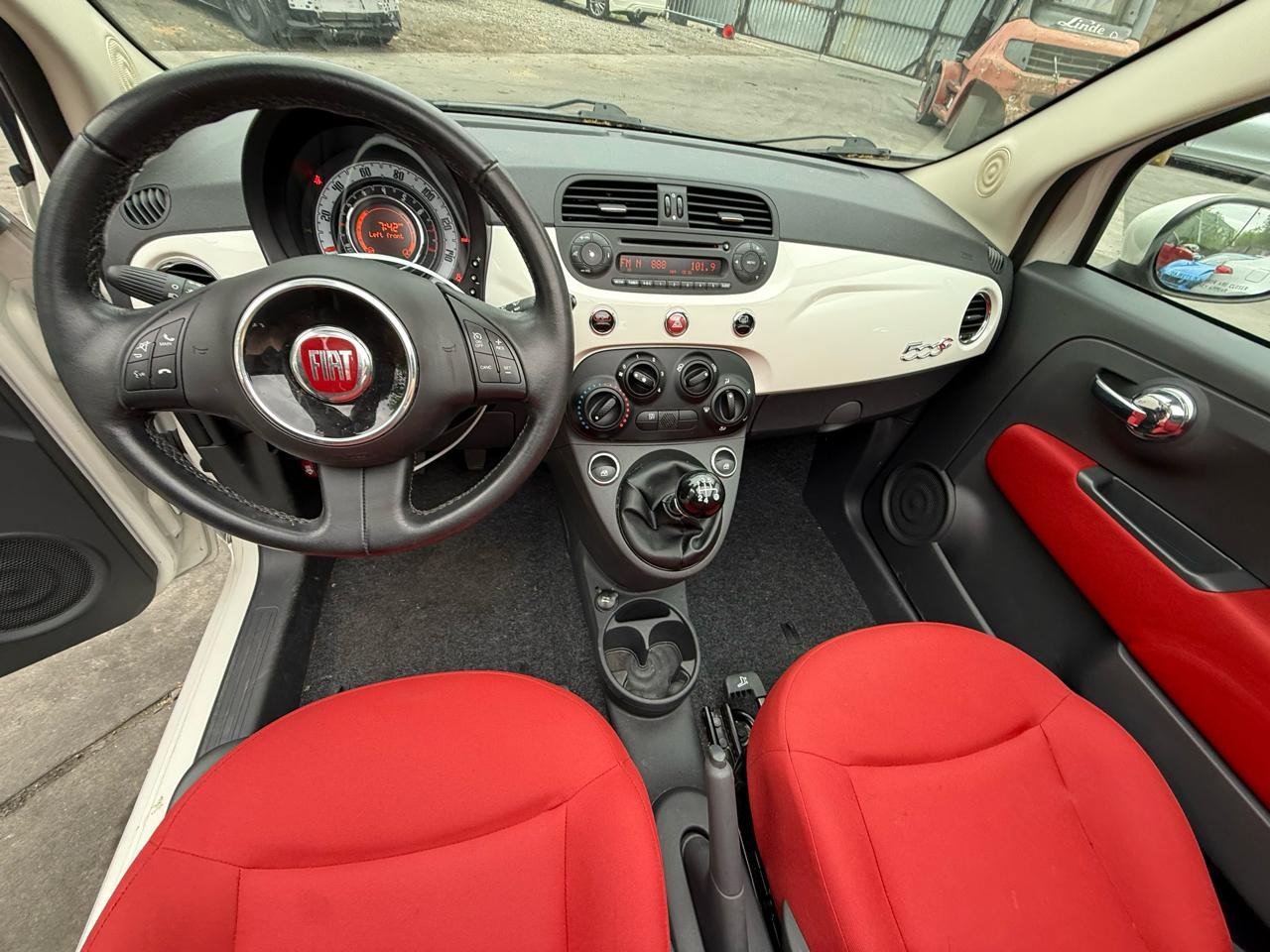 Used 2012 FIAT 500 Pop FWD image 8