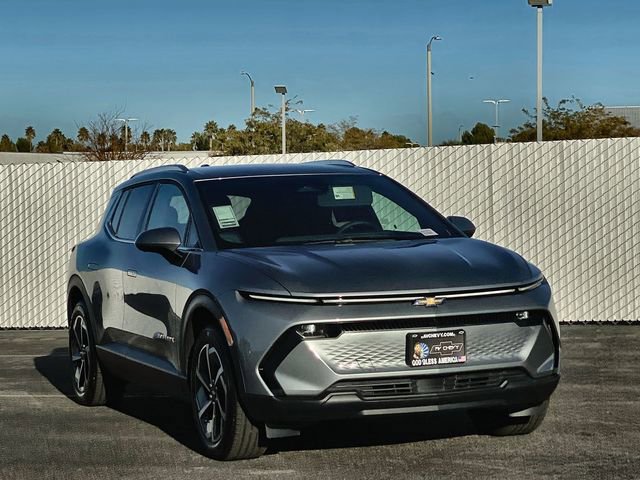 New 2026 Chevrolet Equinox EV LT AWD/4WD image 11