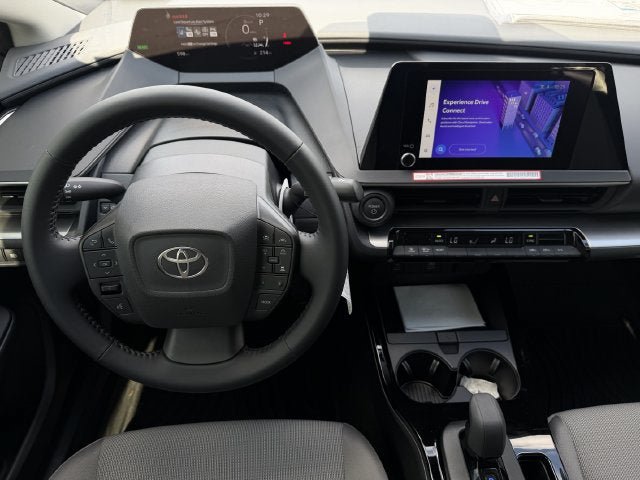 New 2027 Toyota Prius LE FWD image 12