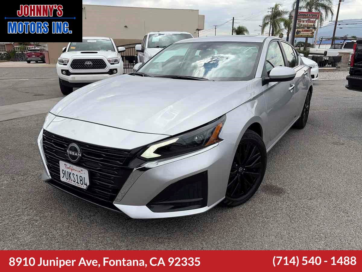 Used 2025 Nissan Altima 2.5 SV w/ SV Special Edition Package FWD image 1