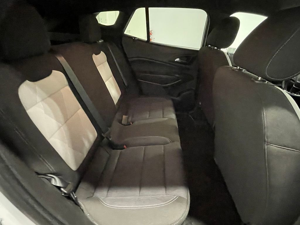 Used 2024 Chevrolet Trax RS w/ Driver Confidence Package image 21