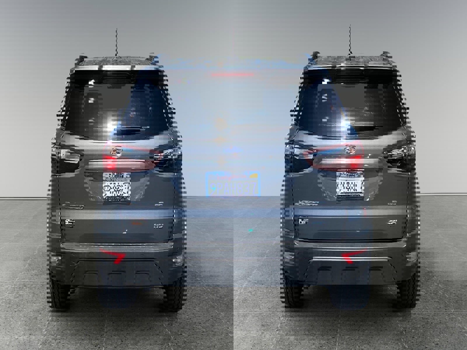 Used 2020 Ford EcoSport SES image 4