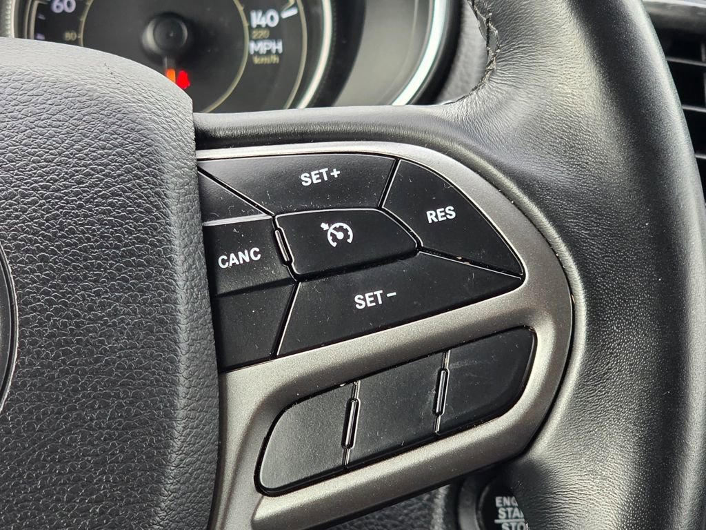 Used 2019 Jeep Cherokee Latitude Plus image 17