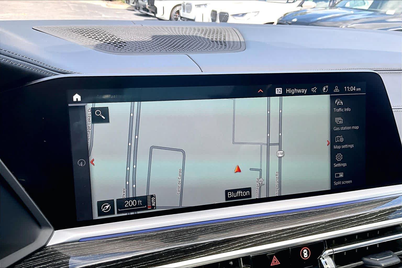 Used 2022 BMW X7 M50i w/ Dynamic Handling Package AWD/4WD image 37