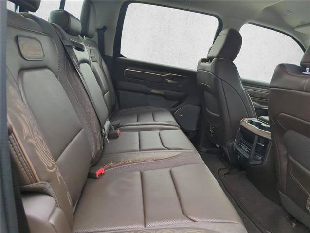 Used 2025 RAM 1500 Limited AWD/4WD image 16