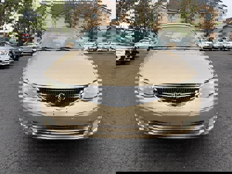 Used 2001 Toyota Solara SE image 2