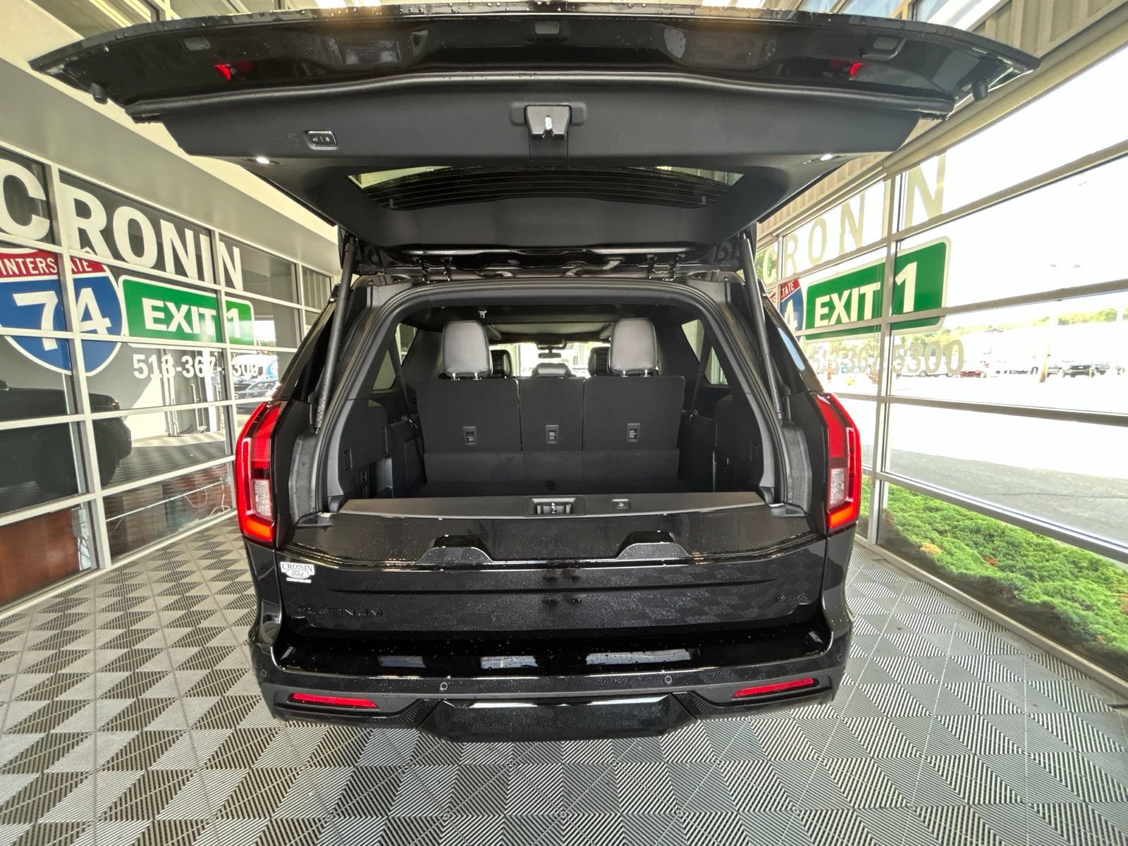 New 2027 Ford Expedition Max Platinum w/ Stealth Appearance Package AWD/4WD image 11