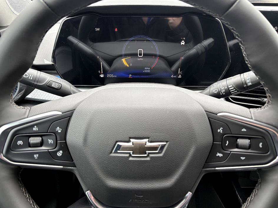 New 2026 Chevrolet Trax LT w/ Midnight Edition image 16