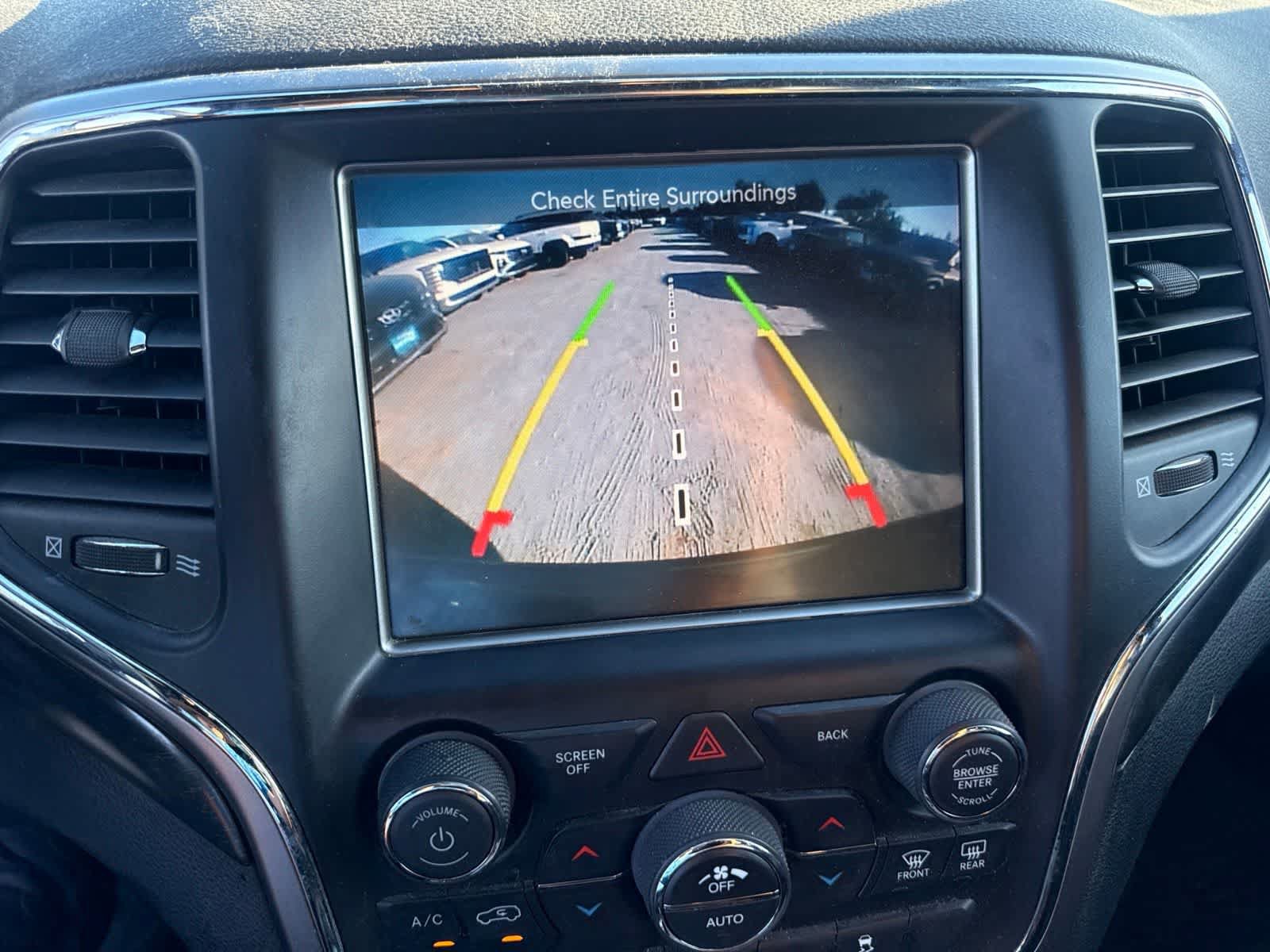 Used 2017 Jeep Grand Cherokee Altitude AWD/4WD image 29