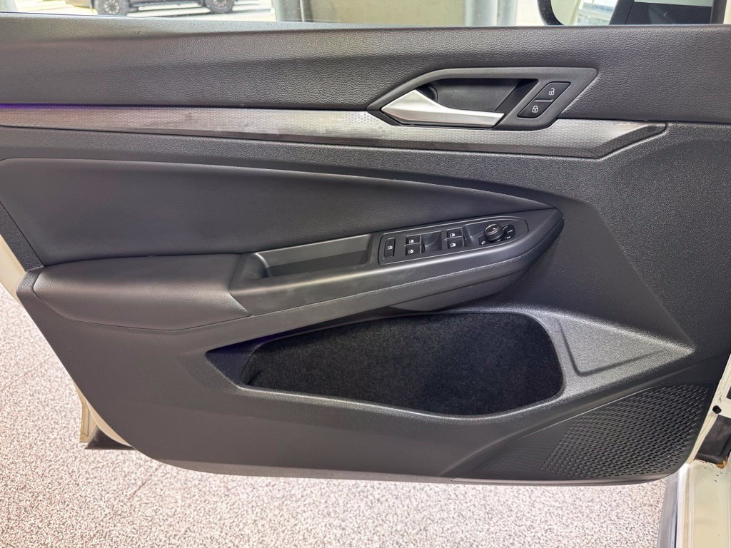 Used 2023 Volkswagen GTI SE FWD image 18
