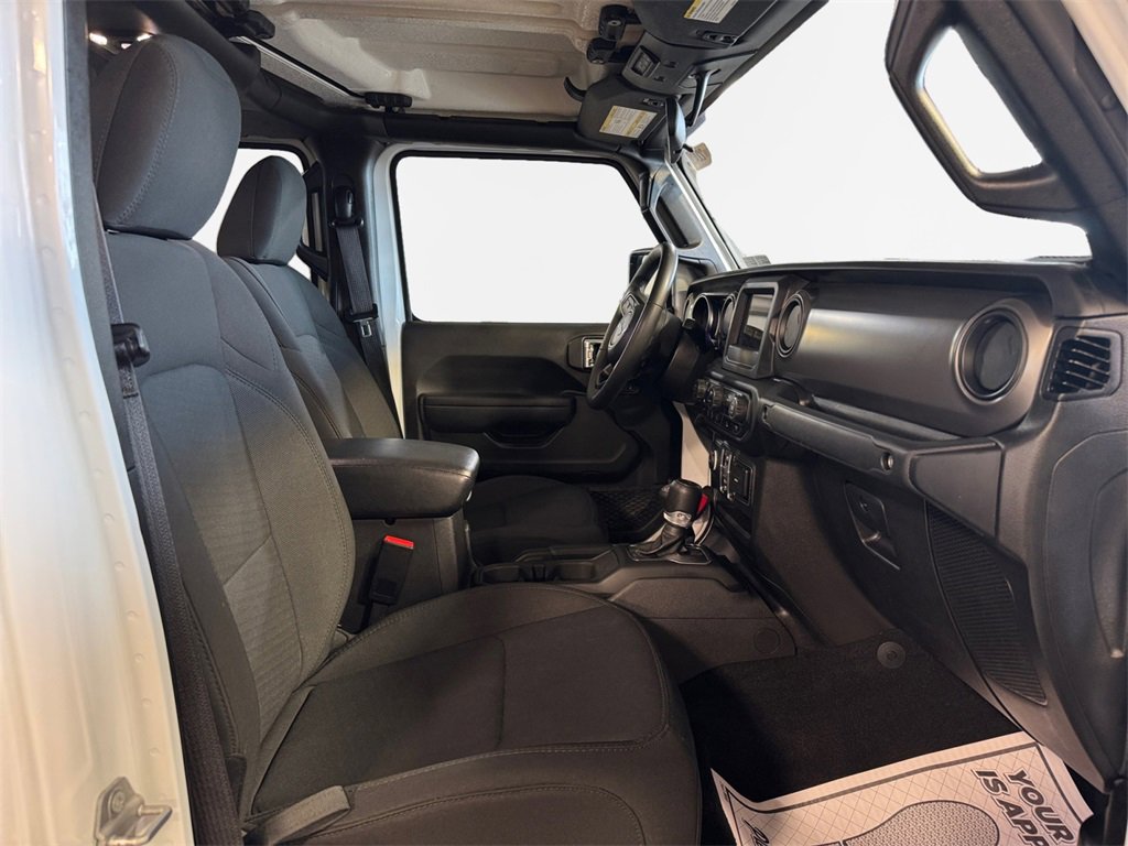 Used 2023 Jeep Gladiator Sport image 26