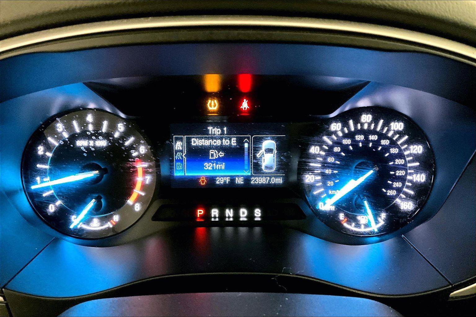 Used 2015 Ford Fusion SE image 20