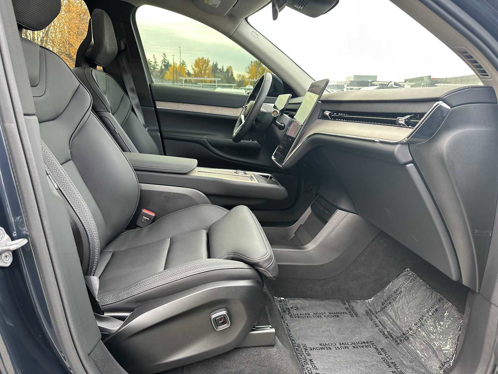 Used 2025 Volvo EX90 Ultra image 10