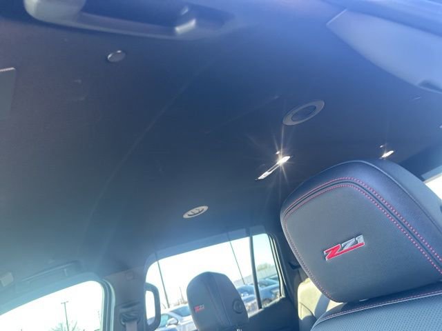 Certified 2025 Chevrolet Traverse Z71 w/ Driver Confidence Package image 15