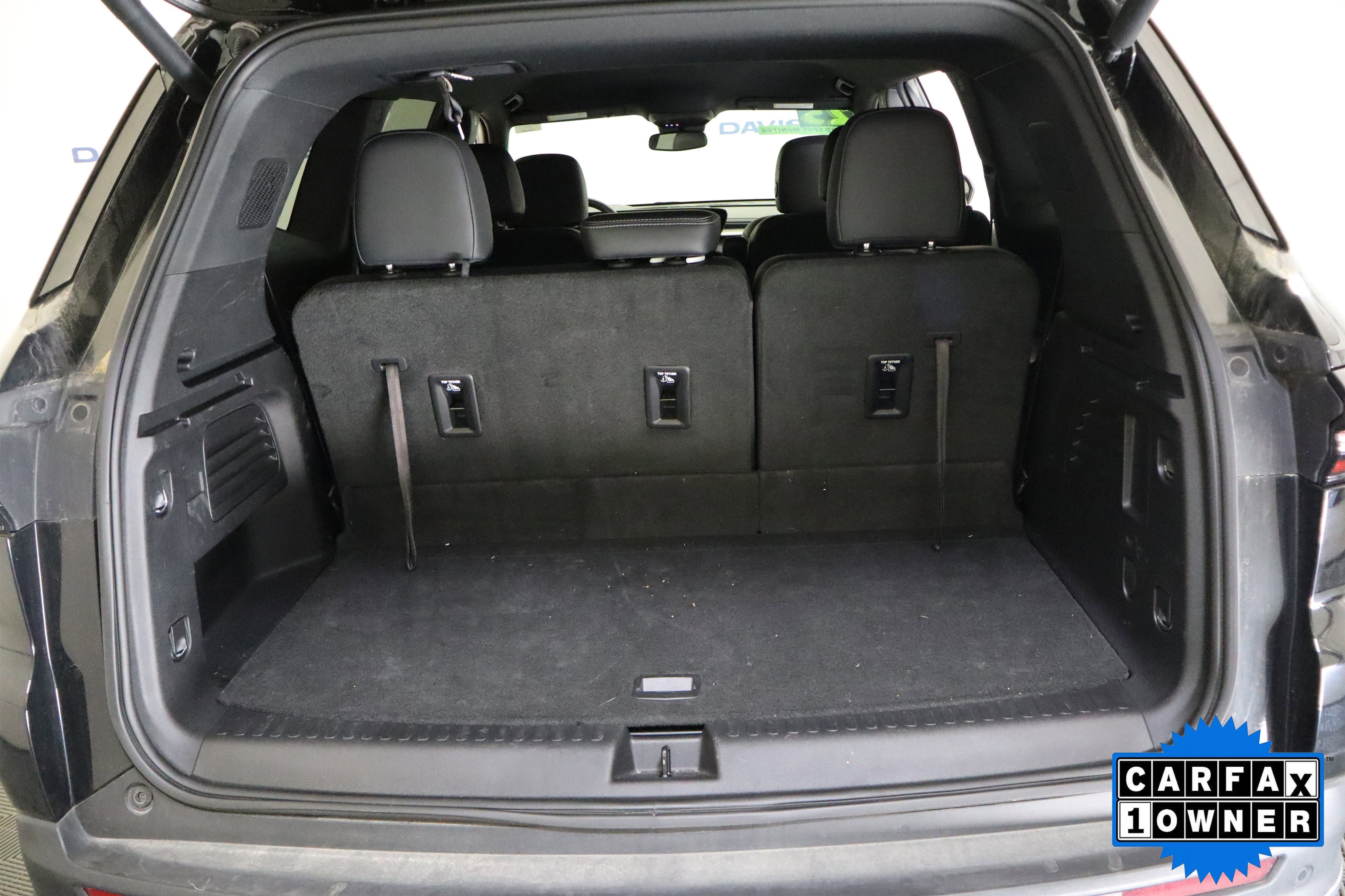 Used 2025 Buick Enclave Preferred image 9