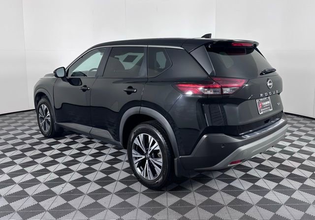 Used 2022 Nissan Rogue SV FWD image 6