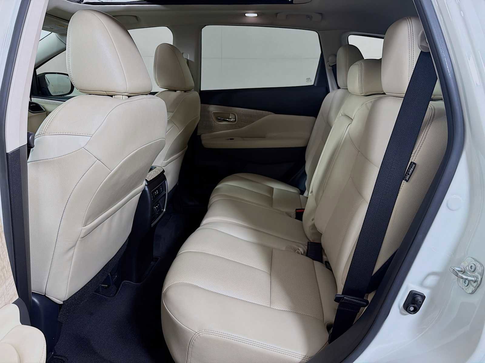 Used 2020 Nissan Murano SL w/ Moonroof Package image 23