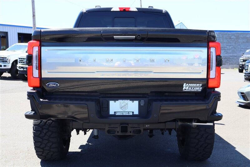 Used 2023 Ford F350 Limited w/ FX4 Off-Road Package AWD/4WD image 4