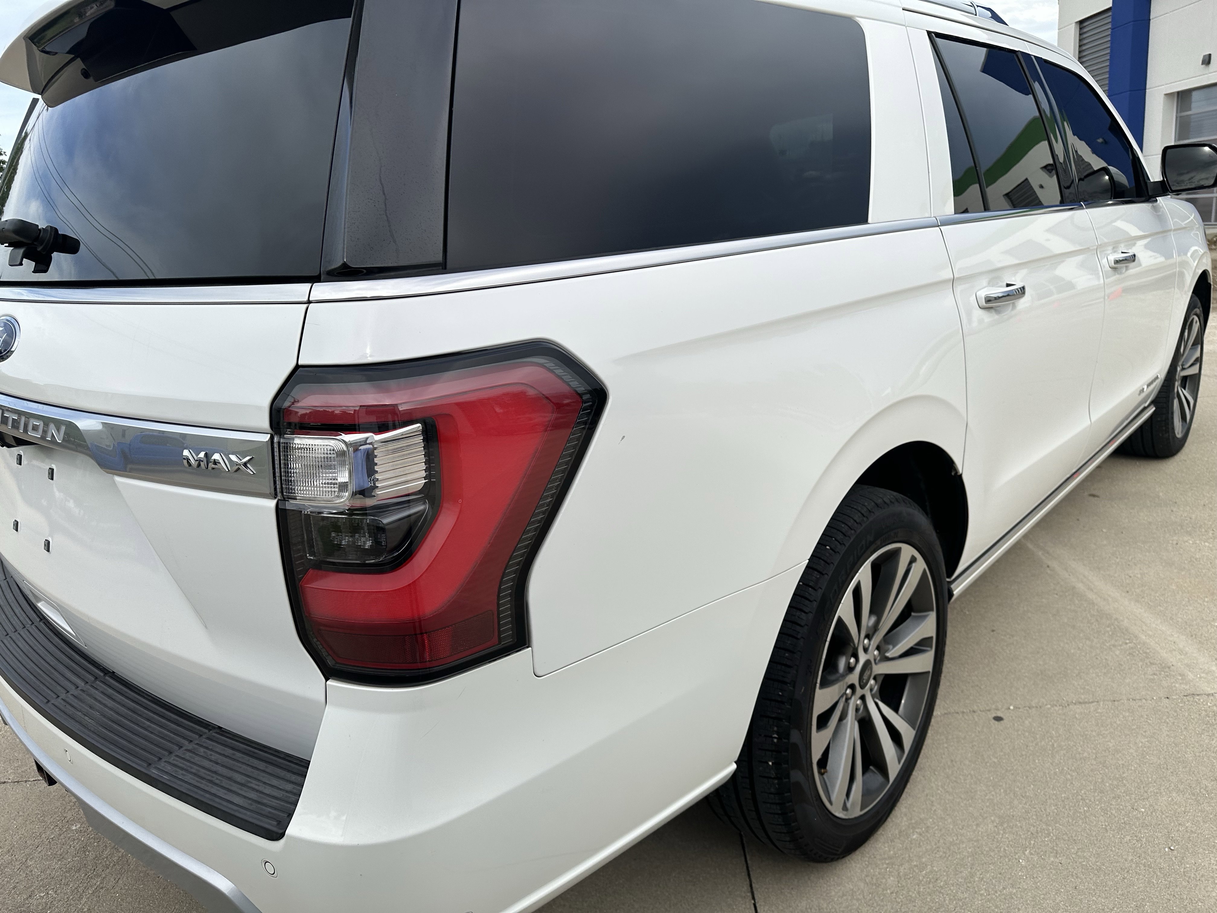 Used 2020 Ford Expedition Max Platinum AWD/4WD image 8