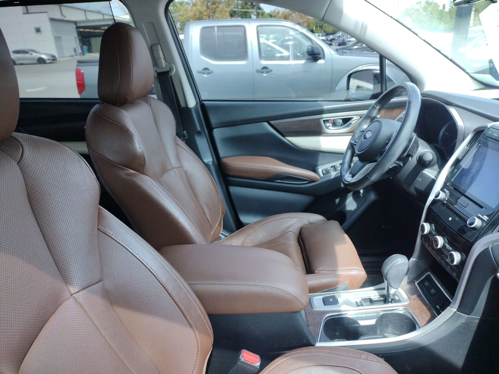 Used 2020 Subaru Ascent Touring w/ Popular Package #3 AWD/4WD image 3