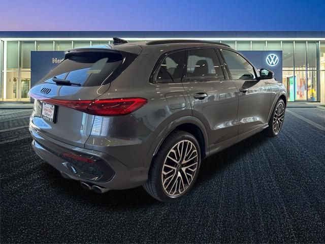 Used 2025 Audi SQ5 Premium Plus image 30