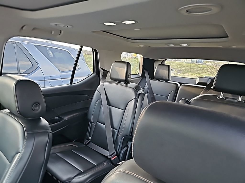 Used 2018 Chevrolet Traverse Premier image 10